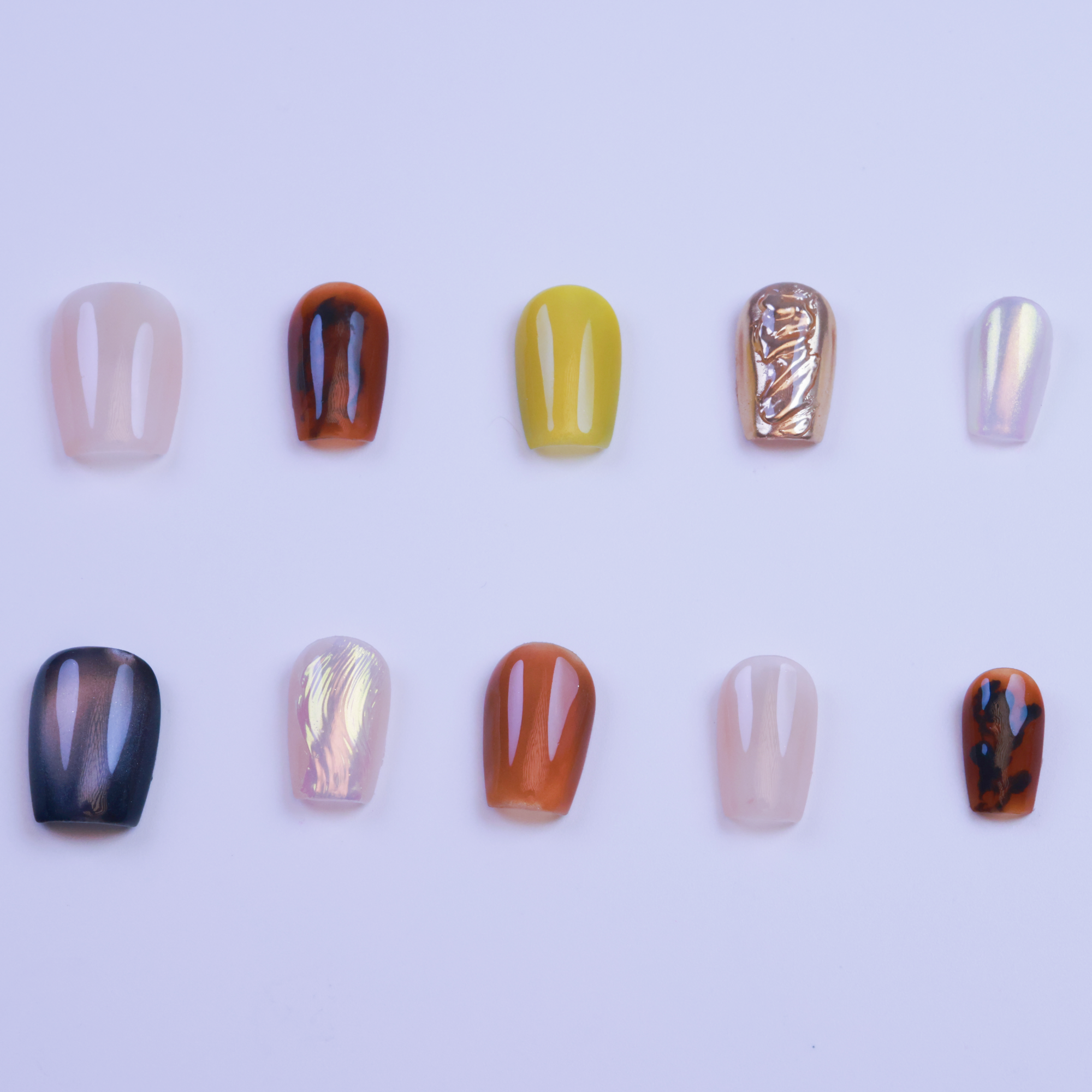 Amber | Short