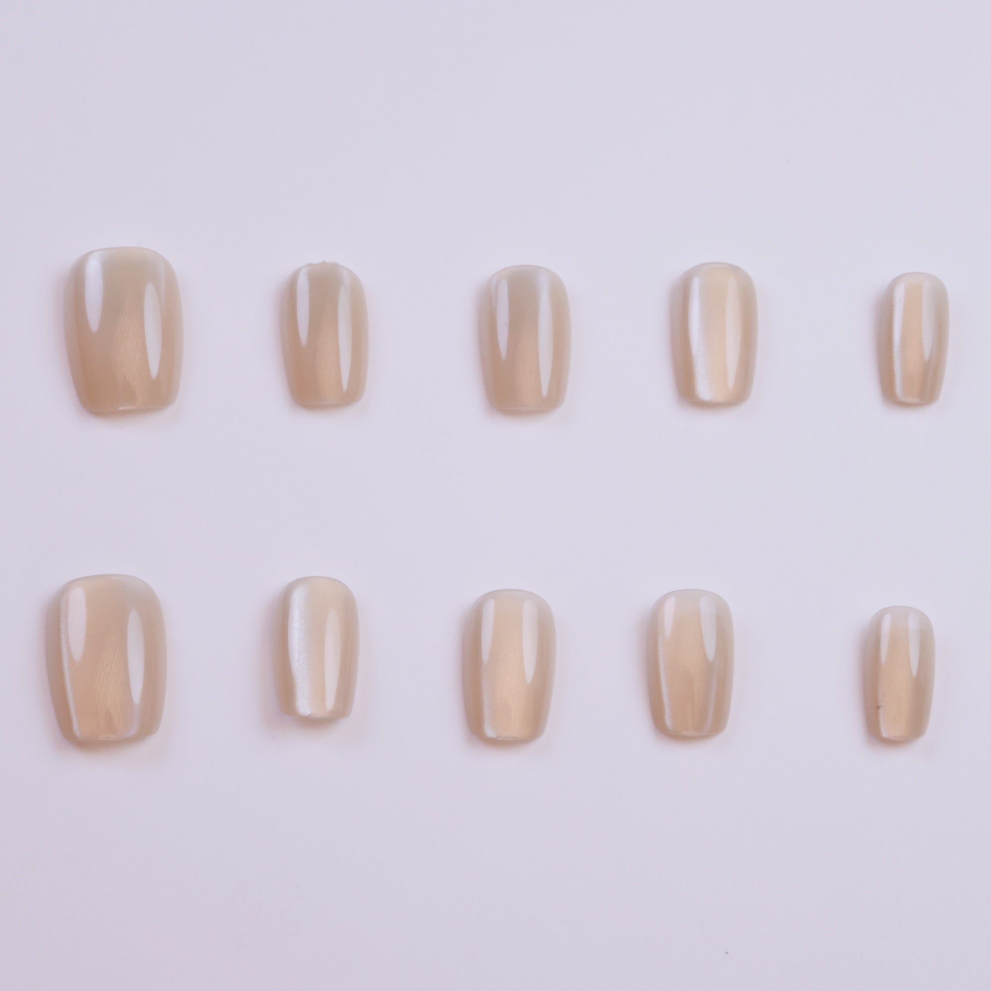 Champagne Glow | Cat Eye | Short