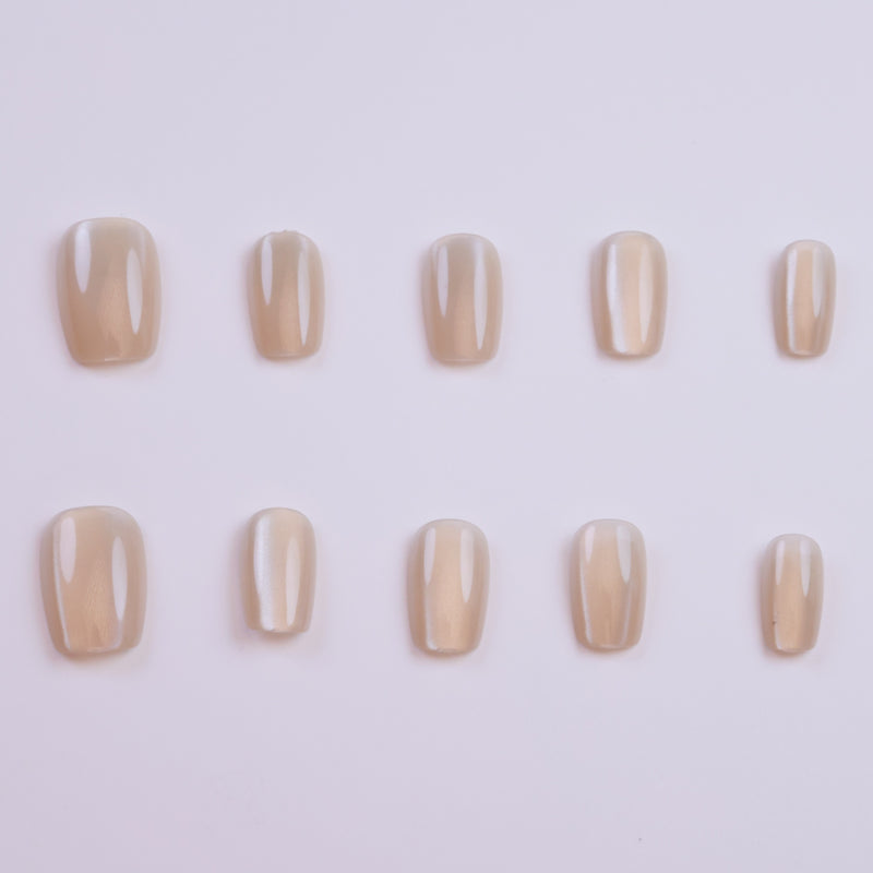 Champagne Glow | Cat Eye | Short
