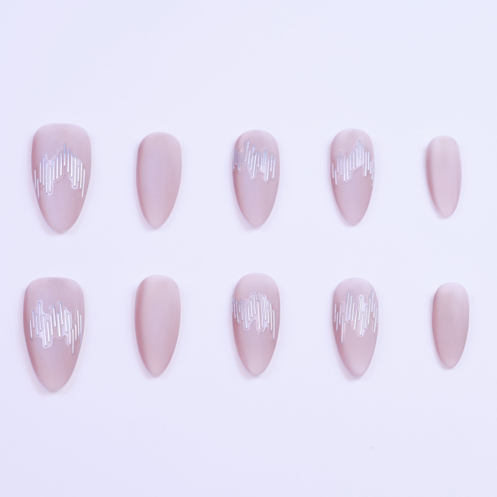Icy Lilac | Almond