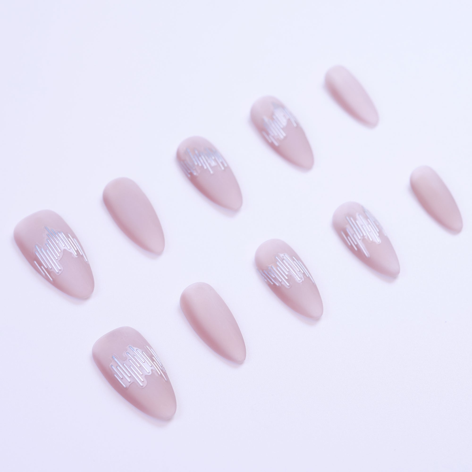Icy Lilac | Almond