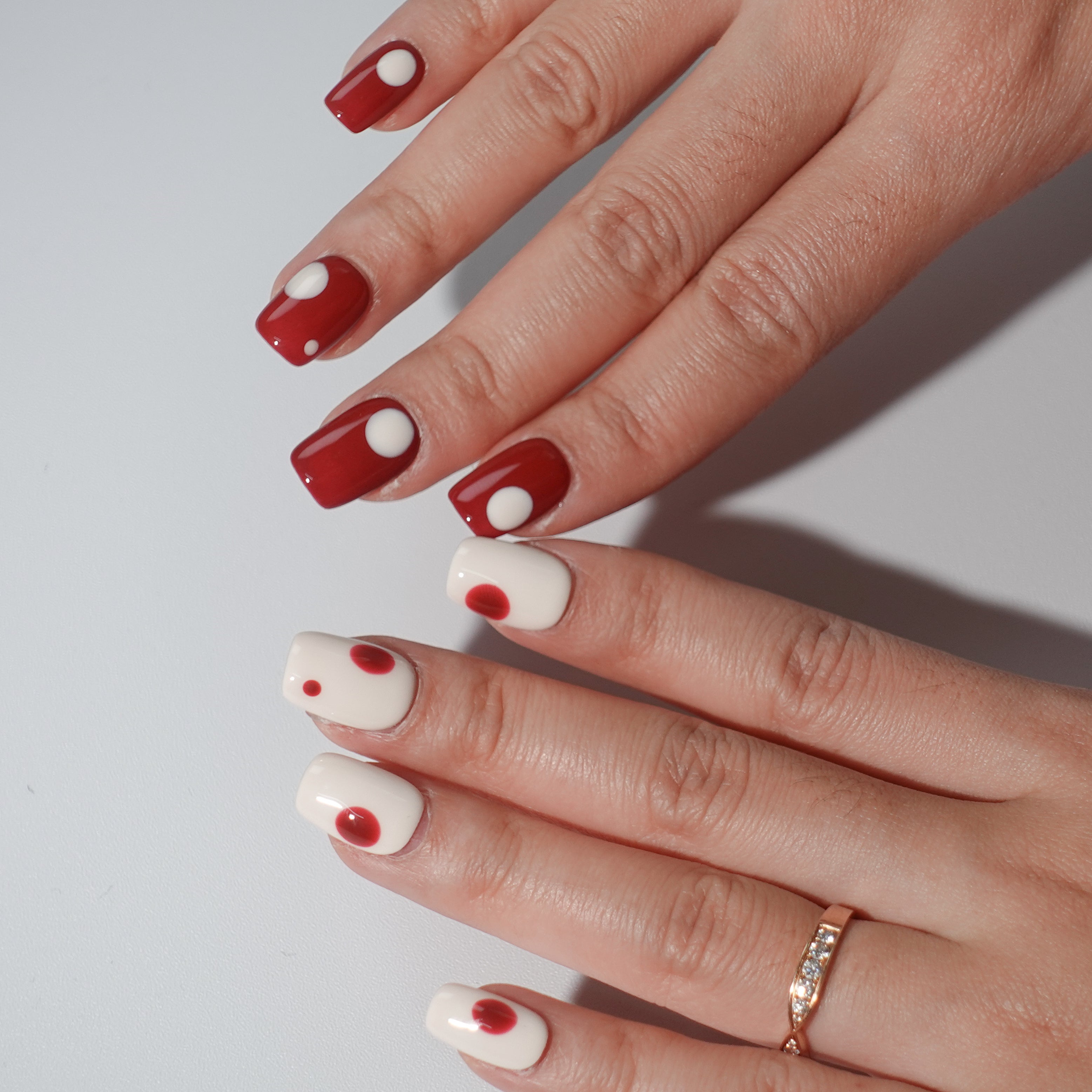 Polka Dot | Short Square