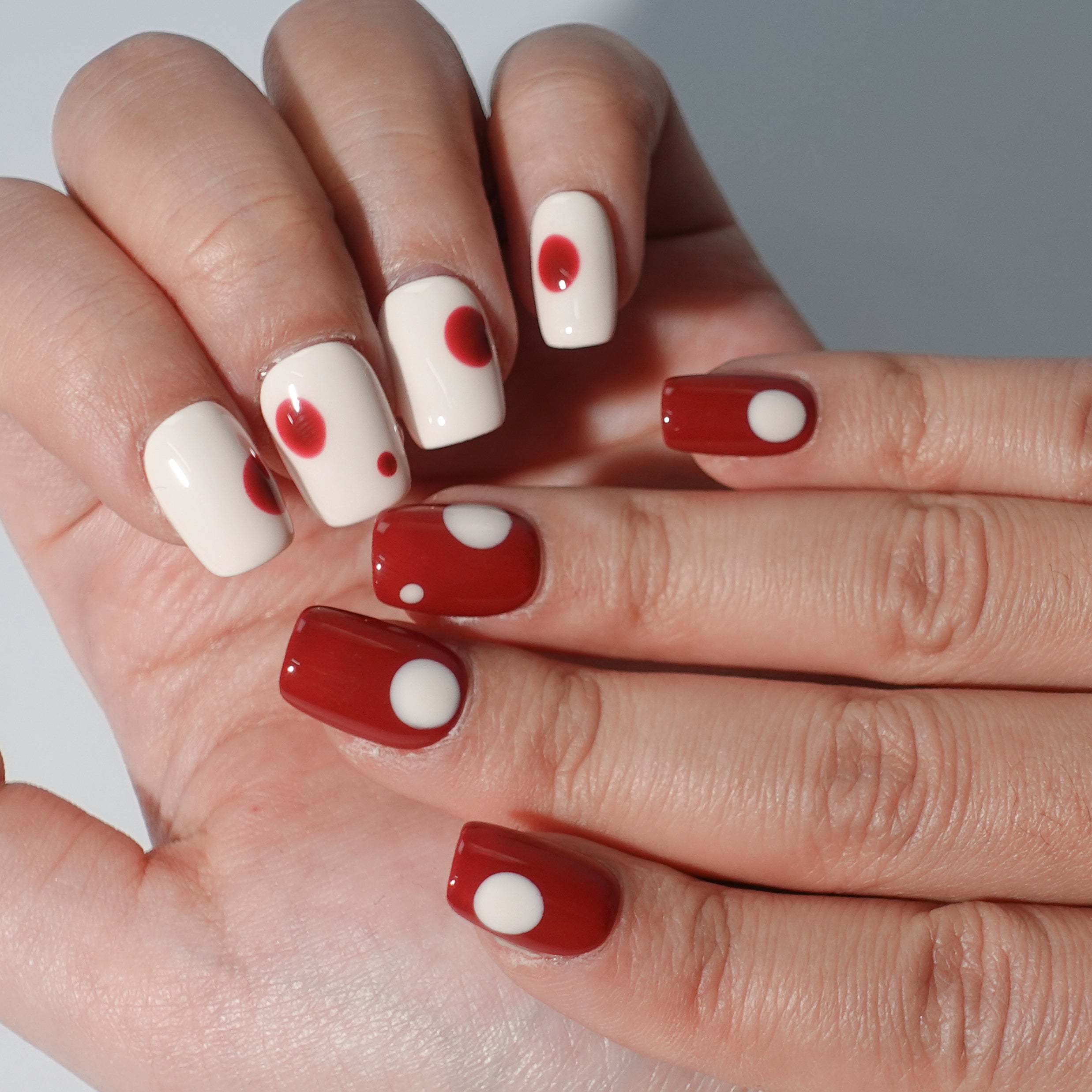 Polka Dot | Short Square