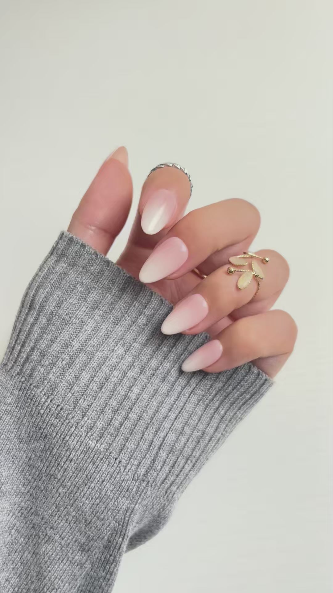 Blushing Pearl | Short Almond