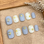 Moonlit Frost | Short